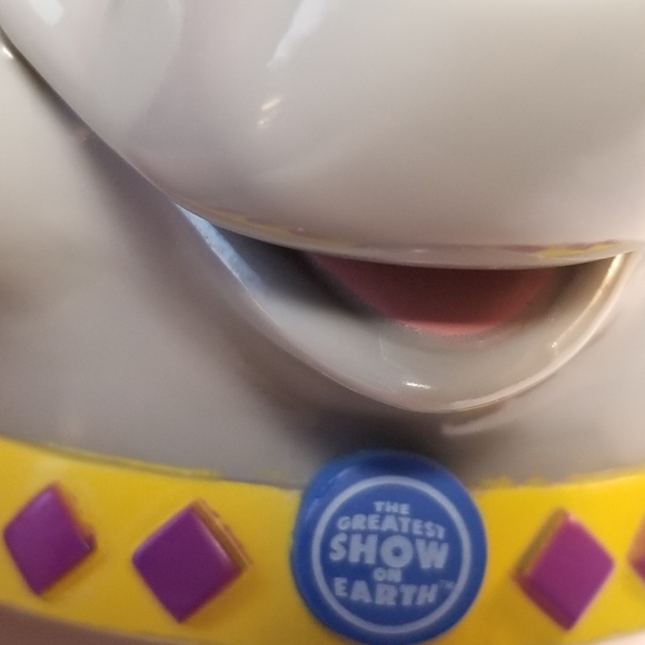 Greatest Show on Earth Ringling Bros Barnum Bailey Circus Elephant Head Cup - Picture 6 of 10